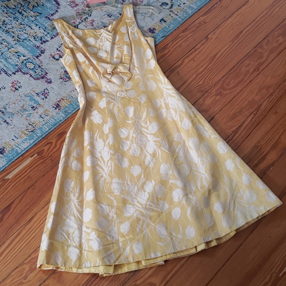 Vintage Dresses & Skirts - Vintage 60's Butter Yellow Dress